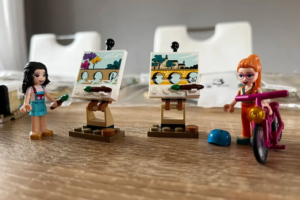 LEGO 41711: Ema a umělecká škola - postavičky a malířská plátna